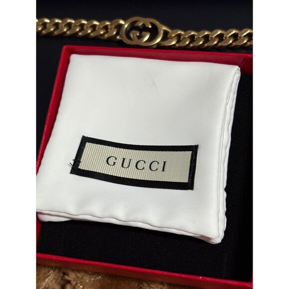 Gucci Unisex Cuban Link GG Gold Tone Bracelet Lion Charm Stamped Authentic W Box - Picture 9 of 12